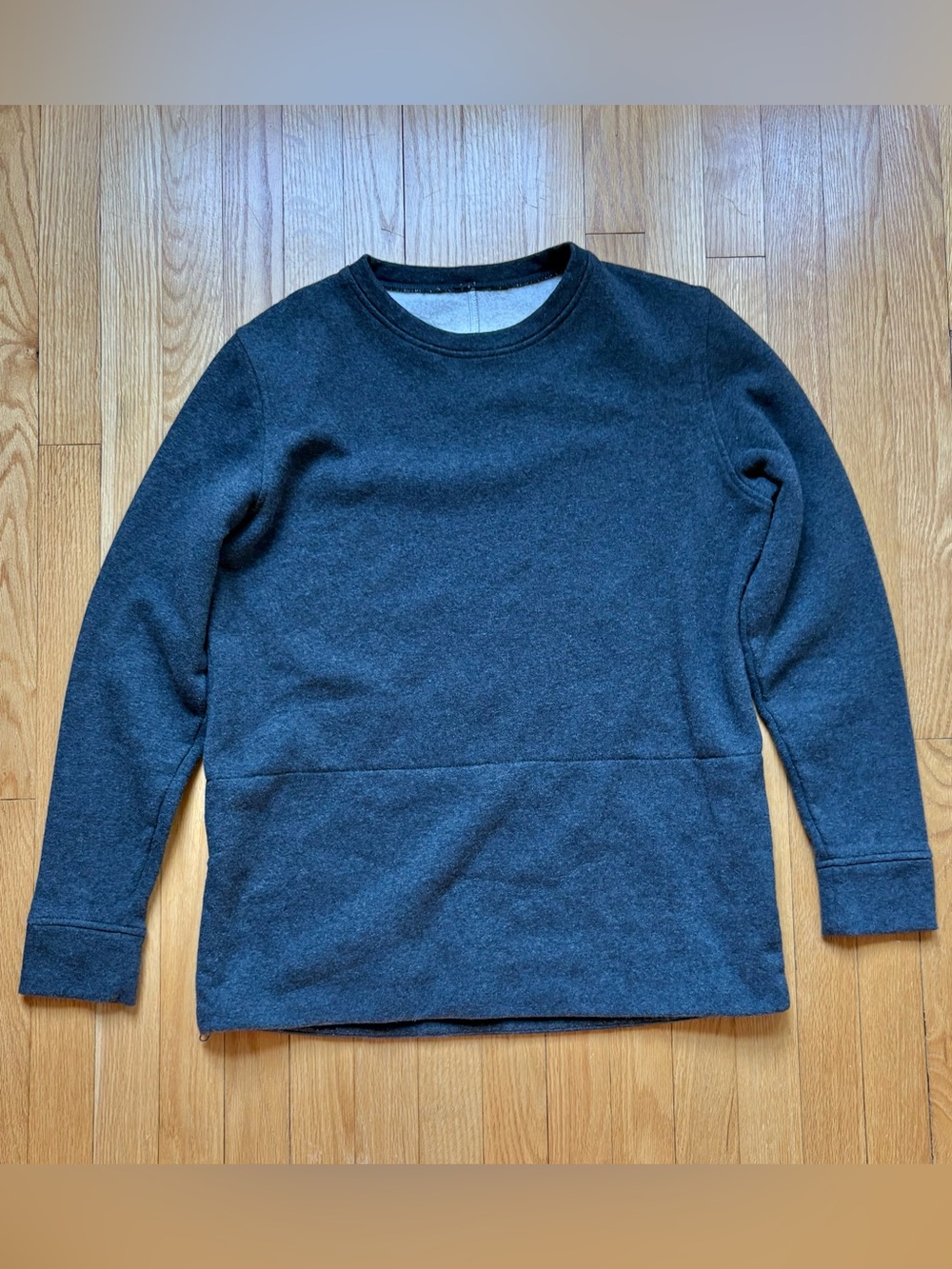 Lululemon Women’s Yes Fleece Pullover Sweatshirt 8 Medium Gray Solid